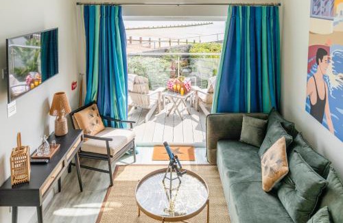 Felpham Hotel | Beach Hut Suites