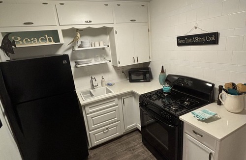 Copperas Cove House | Beach Inspired Cozy Place, 5 Miles From Fort Hood Base & 40 min to Austin