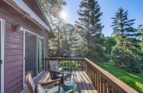 Brainerd House | Beach & Lake Access: Brainerd Townhome