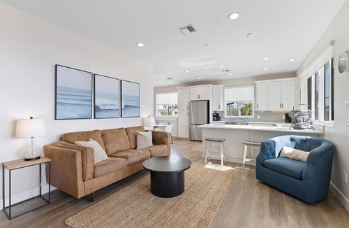 Sunset Beach House | Beach! Large Spa. Ocean Views