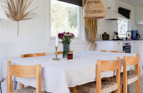 Tørresø House | Beach life and cosiness on top of Funen