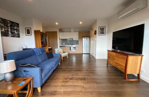 Aspendale Apartment | Beach Life