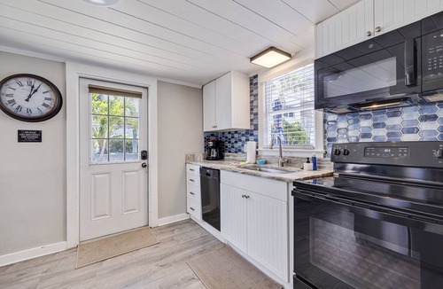 Independence Square Cottage | Beach Lodge at The Arbors – Retro Gulf Retreat w/Heated Pool, Beachfront Cabana & Beach Access