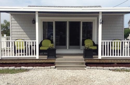 Breakwater Village Cottage | Beach lovers paradise