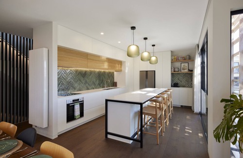 Mount Maunganui House | Beach. Luxury. New. Clean.