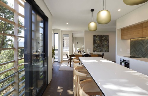 Mount Maunganui House | Beach. Luxury. New. Clean.