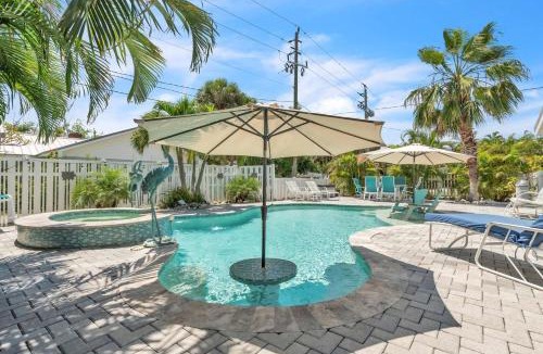 Anna Maria Villa | Beach N Bay home