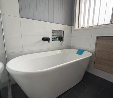 Dalmeny House | Beach N Berms