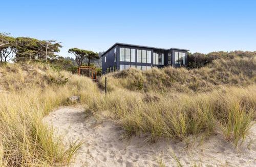 Tierra Del Mar House | Beach N Views