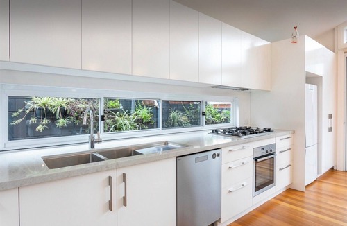 Manly Vale House | Beach near Manly