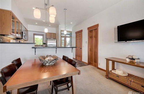 Blaine Villa | Beach Paradise Getaway