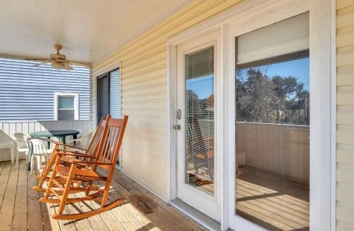 Long Beach House | Beach Power by Oak Island Accommodations