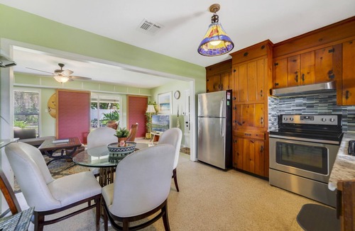 Cocoa Beach Cottage | Beach & Resort Access - Pets, Games & Fire Pit