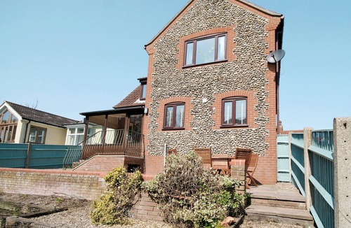 Mundesley Cottage | Beach Retreat - E5558
