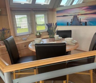 Borth Resort | Beach Retreat