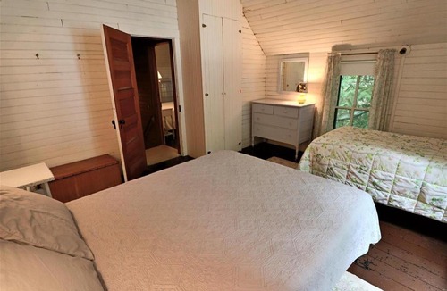 Forest Beach House | Beach Retreat