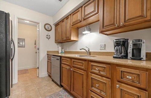 Saint Simons Heights Apartment | Beach Retreat