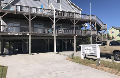 Emerald Isle Cottage | Beach Retreat West - March/April Spring Special - take an extra 40% off