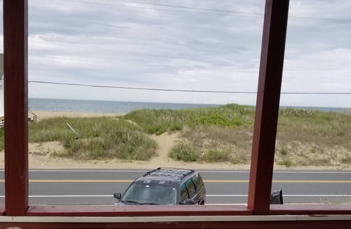 Sea Retreat House | Beach Road House in Kitty Hawk NC