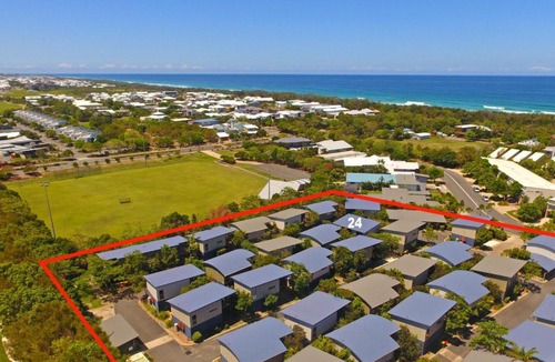 Casuarina Villa | Beach Shack 24 Casuarina