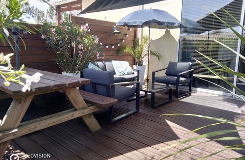 Carcans Plage Apartment | Beach shackles .150m from the beach.