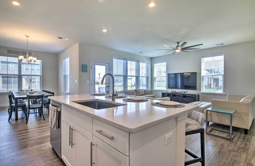 Millville House | Beach Shuttle & Pool: Bishop's Landing Townhome