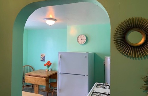 Cottage Line Apartment | Beach Side Studio #4 (1-Bedroom Apartment) - Pets Allowed by RedAwning