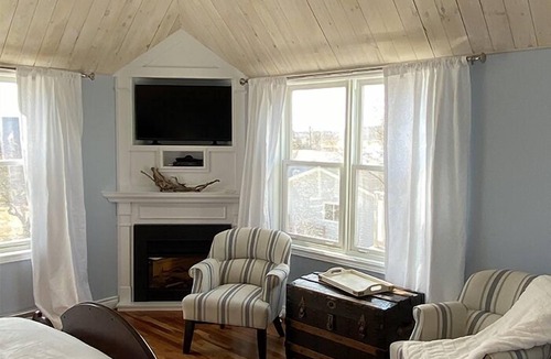 St. Martins Hotel | Beach Street Inn