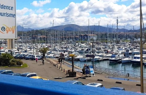 Hendaye Apartment | Beach Studio Superb Terrace facing the marina conveniently placed parking