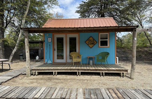 Jasonville Cottage | BEACH STYLE LAKESIDE MINI COTTAGE