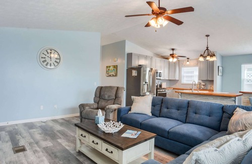 Crescent Beach House | Beach Time | Walk to Gulf, Deck, Grill | Daily Activity Deals