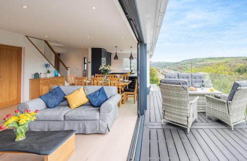 Combe Martin House | Beach View