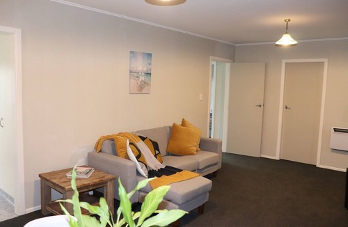 Riversdale Apartment | Beach Villa One - Family Unit