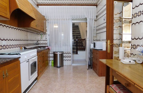 La Zenia Villa | Beach Villa ! Only 1 minute walk to La Zenia Beach 6 bedroom Beach Villa