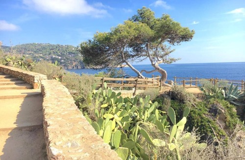 Llafranc Villa | Beach villa with private pool in Llafranc