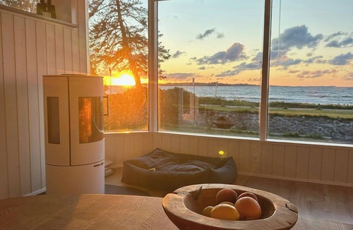 Follenslev House | Beach villa with sea view at Sejerø Bay