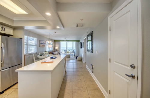 Fort Myers Beach Condo | Beach Villas #101 - Beachfront Condo with Screened Lanai!