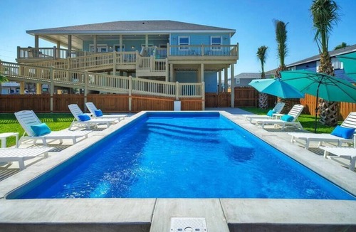 Leeward Sands House | Beacharita-Pool, Views, Fun Room