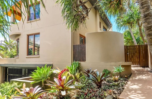 Byron Bay House | Beachbound 1 - 9 Marine Parade, Wategos Beach