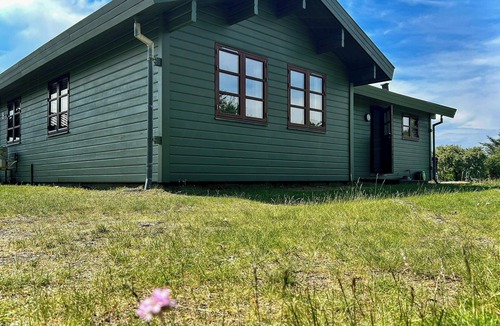 Morsø Municipality House | Beachclose log cabin on Mors with a view