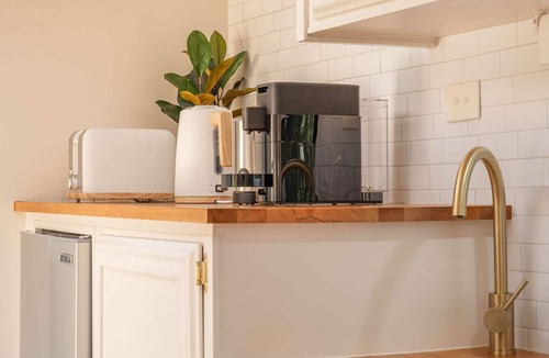 Copacabana House | "Beachcomber Bliss" – Retro Copa Camper