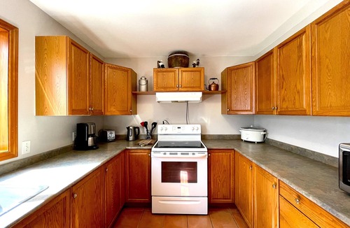 Rama Cottage | "beachcomber" Cottage