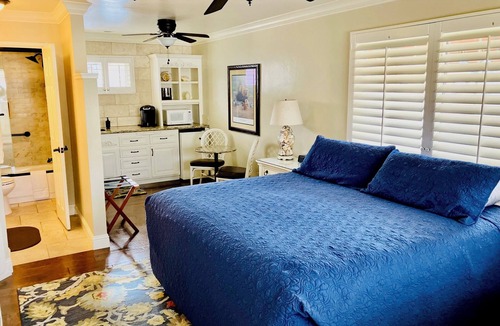 Downtown Hotel | Beachcomber Inn