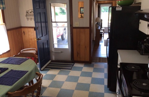 Pine Point Cottage | Beachcomber’s paradise