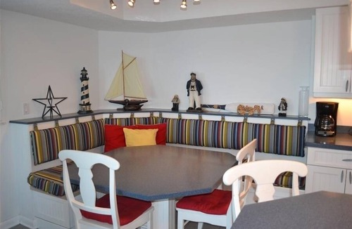 Longboat Key Condo | Beachcomber unit 208