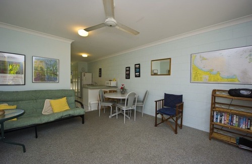 Arcadia Apartment | Beachcomber Unit 3 Magnetic Island
