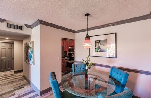 Longboat Key Condo | Beachcomber unit 303