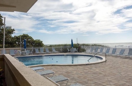 Longboat Key Condo | Beachcomber unit 305