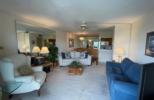 Longboat Key Condo | Beachcomber unit 501