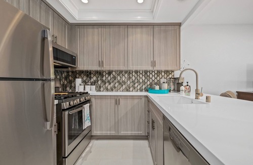Huntington Harbour Condo | BeachCottage
